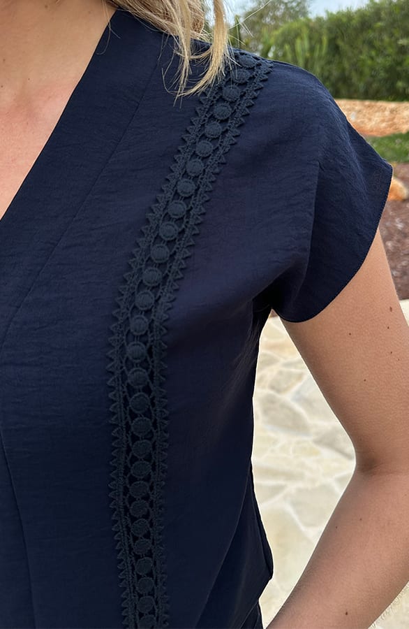 Romantic V-Hals Top Marine – shoparchief, foto 5