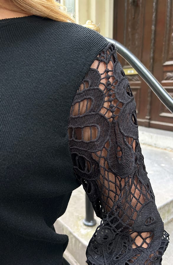 Lace Sleeve Soft Trui Zwart – truien, foto 5
