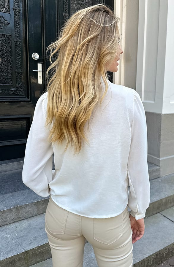 Gouden Detail Knoop Blouse Ecru – blouses, foto 4