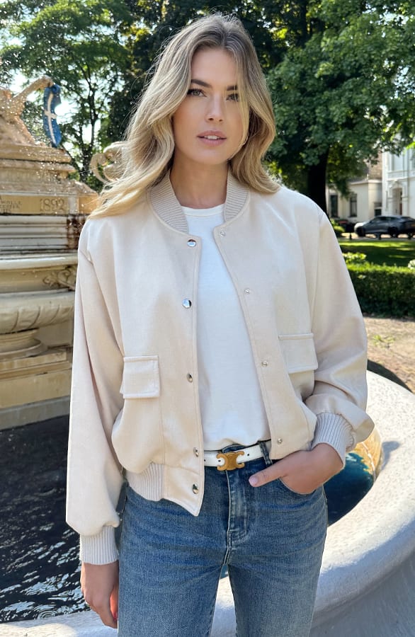 Suede Soft Bomber Jacket Beige – jassen, foto 7