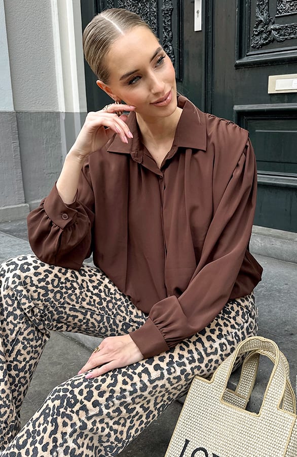 Gedrapeerde Cropped Blouse Choco – blouses, foto 8