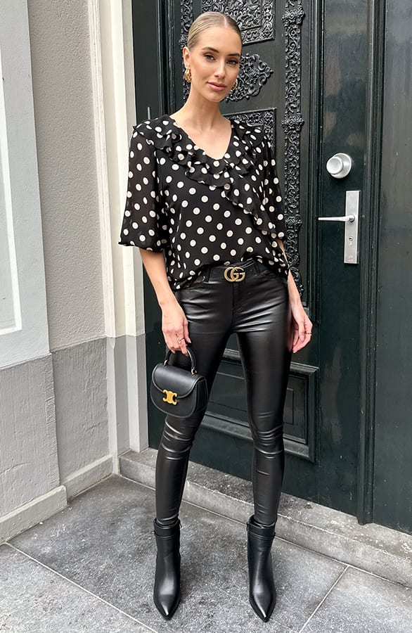 Ruffle Blouse Polkadots Zwart – blouses, foto 10