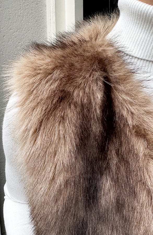Soft Faux Fur Gilet Beige – shoparchief, foto 5