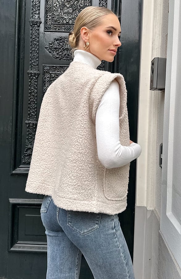 Soft Oversized Button Gilet Beige – vesten, foto 4