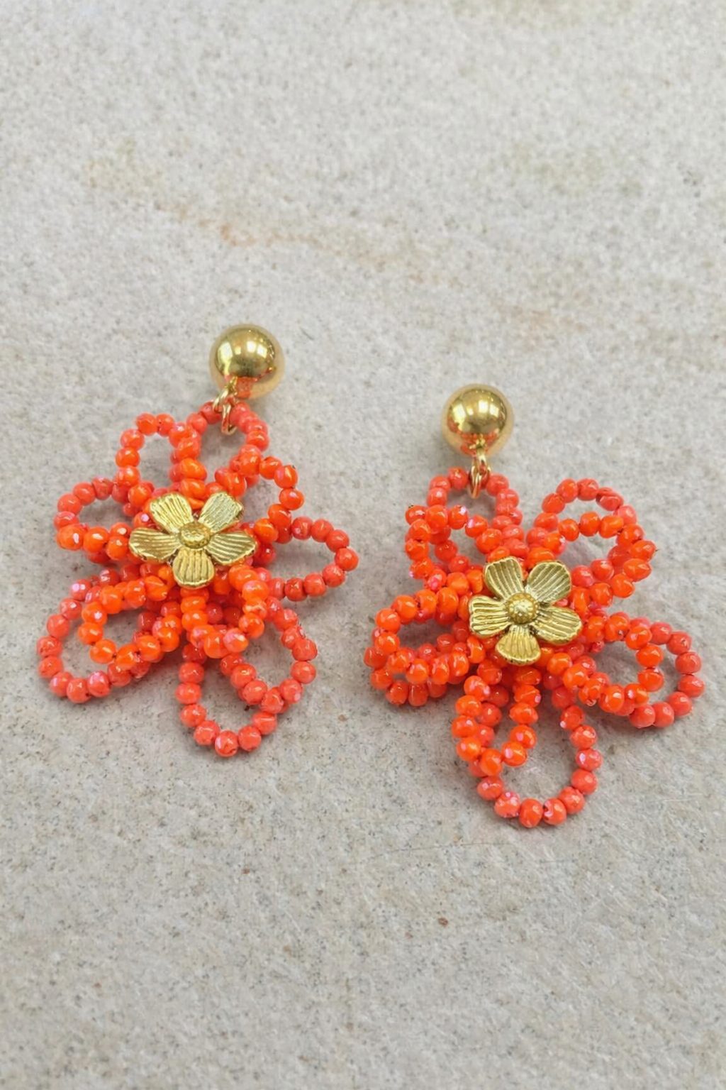 Beads Flower Oorbellen Koraal – alle accessoires, foto 1