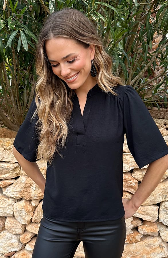 Lilly V-hals Wijde Mouw Top Zwart – tops, foto 1
