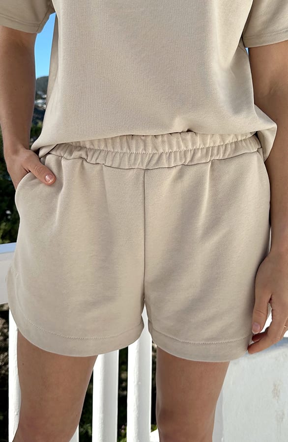 Comfort Sweat Short Beige