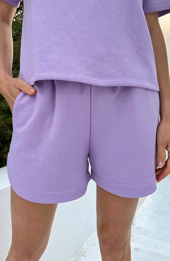 Comfort Sweat Short Lila