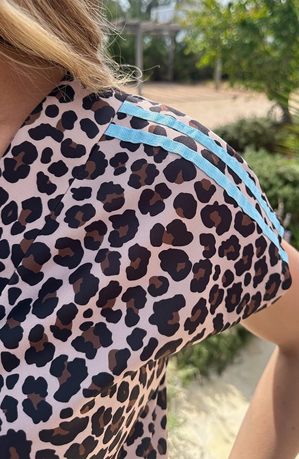 Leopard Bies Top Baby Blue – tops, foto 4