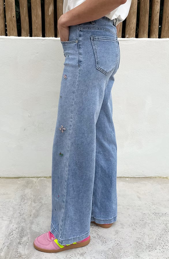 Statement Jeans mit Strass Flower, Foto 7