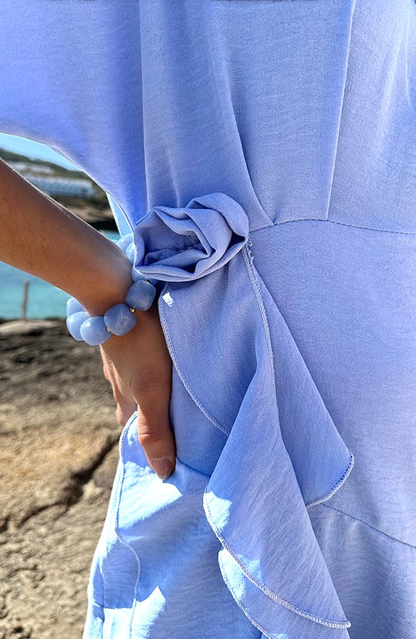 V-hals Roos Detail Jurk Blauw – jurken, foto 4