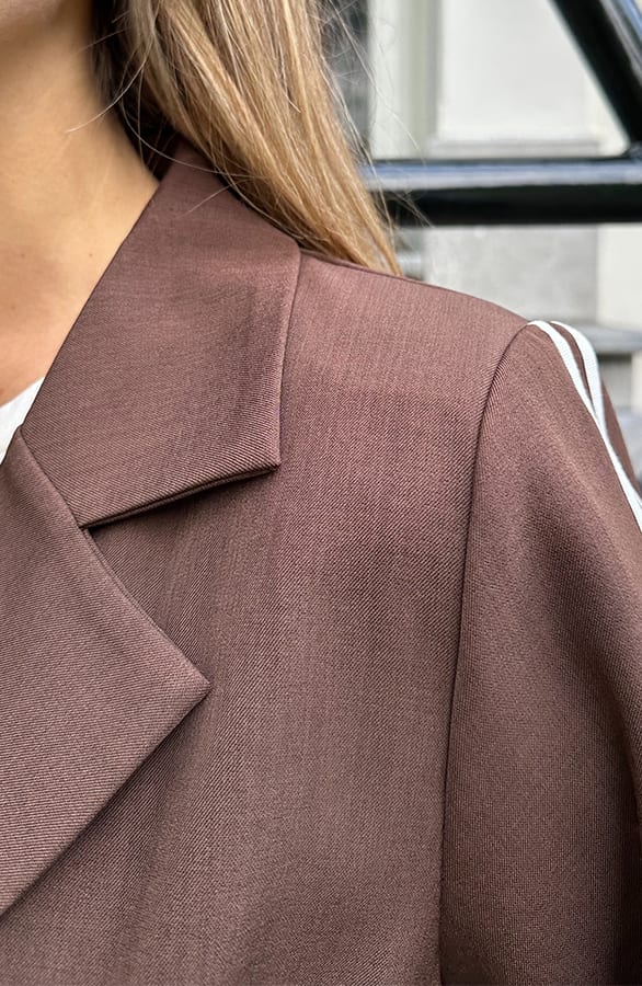 Classic Wrap Blazer Met Bies Choco – jassen, foto 5
