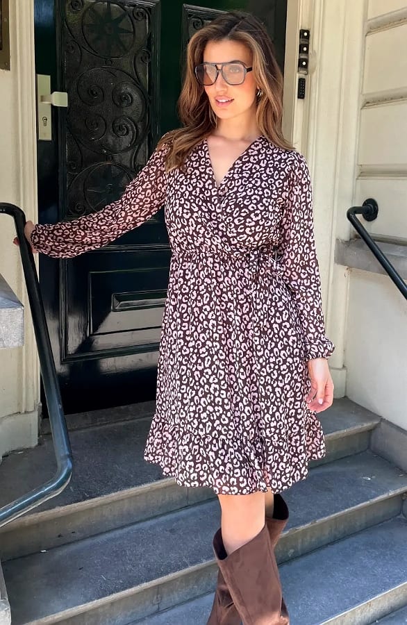 Luxury V-hals Jurk Leopard Dust Pink – jurken, foto 3