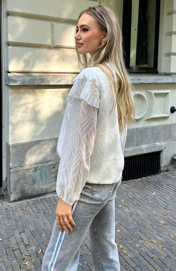 Noa Ruffle Blouse Ecru – blouses, foto 6