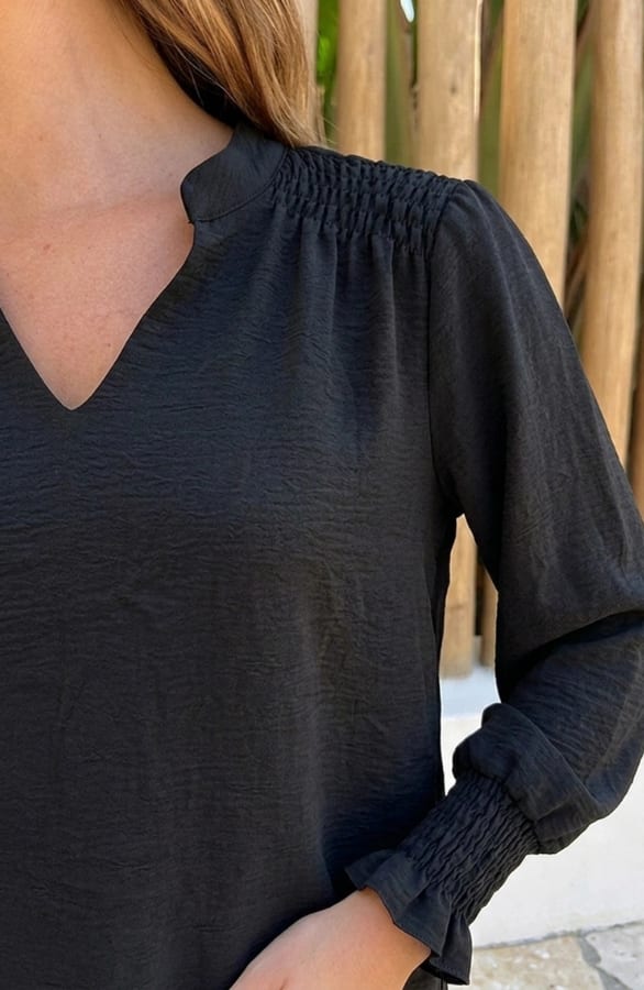 Smocked V-hals Blouse Zwart – blouses, foto 6