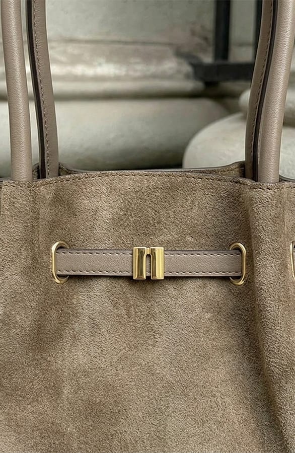 Suedine Handtas Met Gespdetail Dark Beige – alle accessoires, foto 2