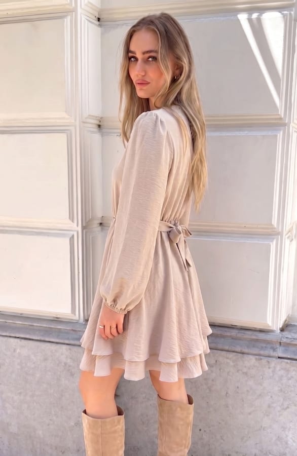 V-hals Strik Jurk Liv Beige – jurken, foto 3