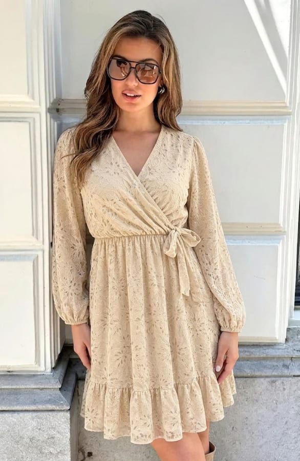 Luxury V-hals Jurk Soft Lace Beige