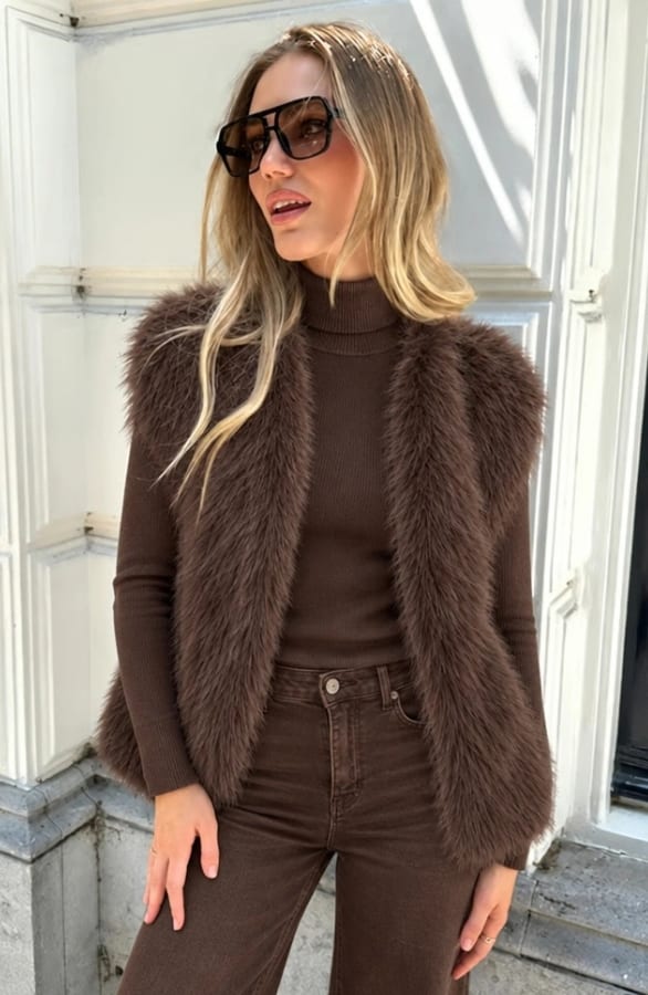 Soft Faux Fur Gilet Chocolate – gilets, foto 2