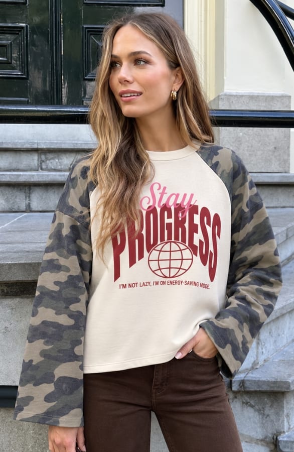 Stay Progress Longsleeve Top Camo Army