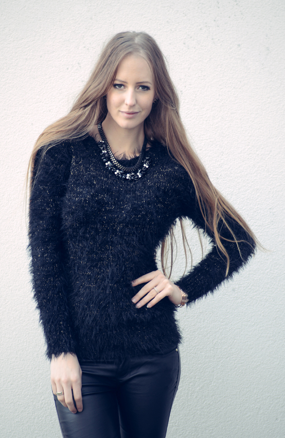 Musthave Trui Zwart – shoparchief, foto 3
