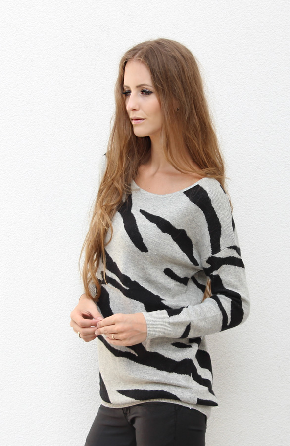 Zebra Sweater Grey – shoparchief, foto 3