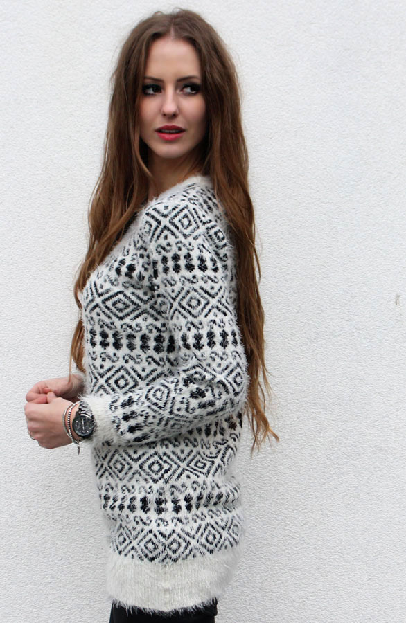 Fluffy Aztec Trui – shoparchief, foto 2