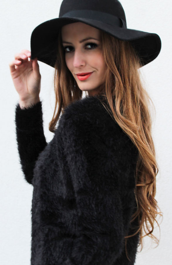 Be Cute, Fluffy Black – shoparchief, foto 3