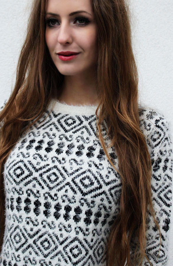 Fluffy Aztec Trui – shoparchief, foto 3