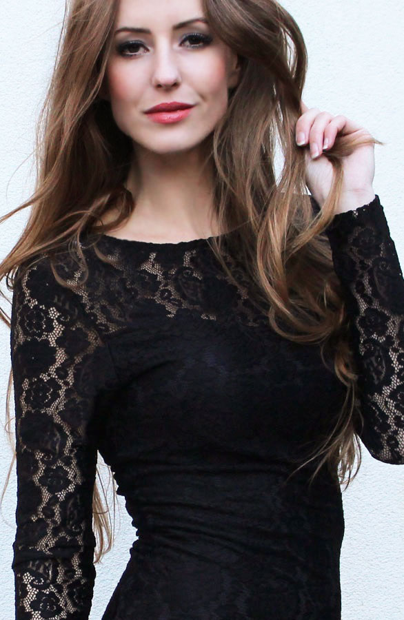 Lacy Black Dress – shoparchief, foto 2
