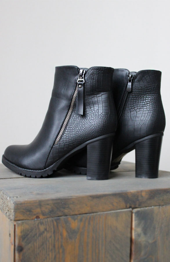 Ultimate Black Boots – shoparchief, foto 2