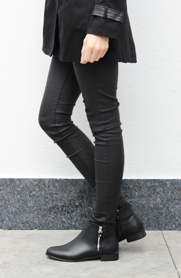 Snake Booties Black – shoparchief, foto 2