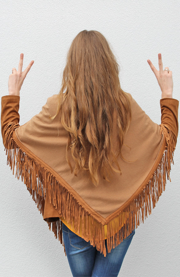Poncho Fringes Camel – shoparchief, foto 2