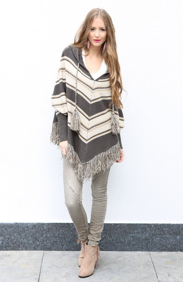 Ponchohontas Grey – shoparchief, foto 5