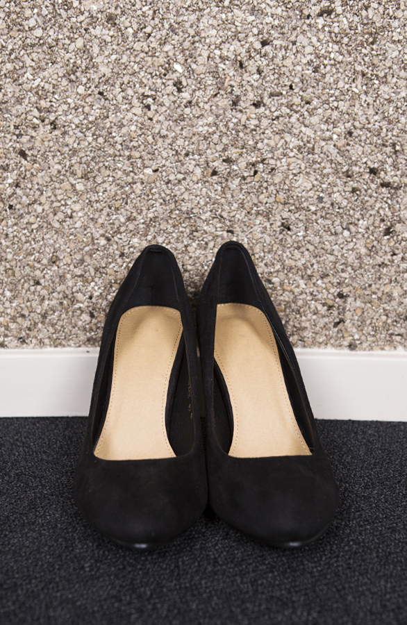 Suede Pump Black – shoparchief, foto 4