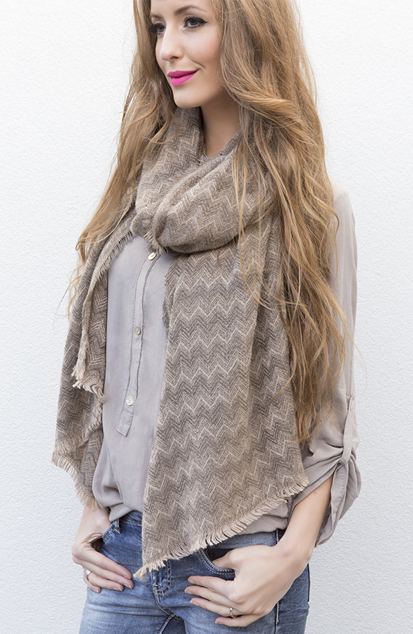 Zigzag Sjaal Bruin – shoparchief, foto 4