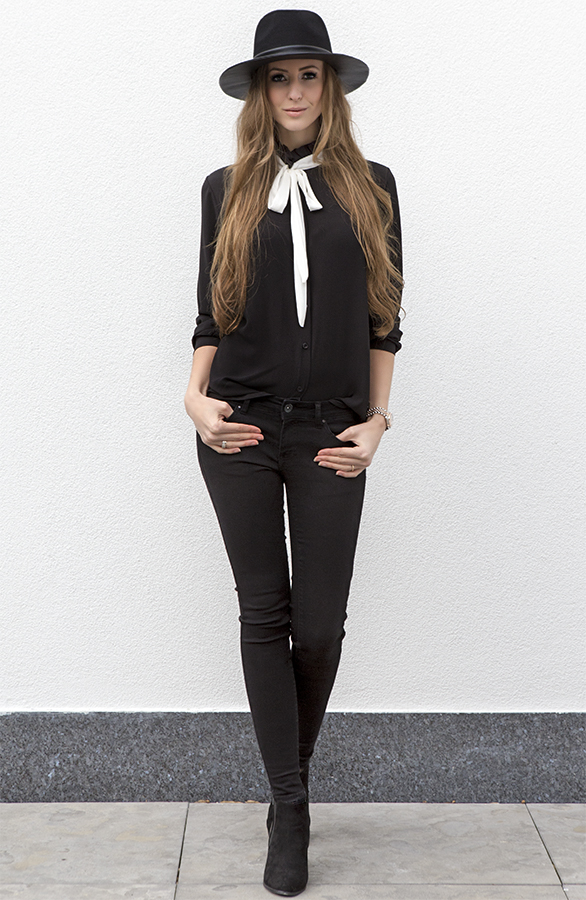 Bow Tie Blouse Black – shoparchief, foto 6