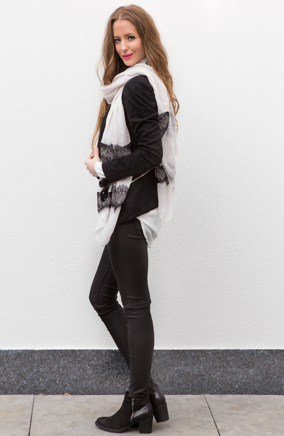 Lace Sjaal Black White – shoparchief, foto 3
