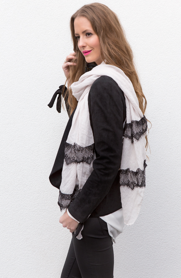 Lace Sjaal Black White – shoparchief, foto 4