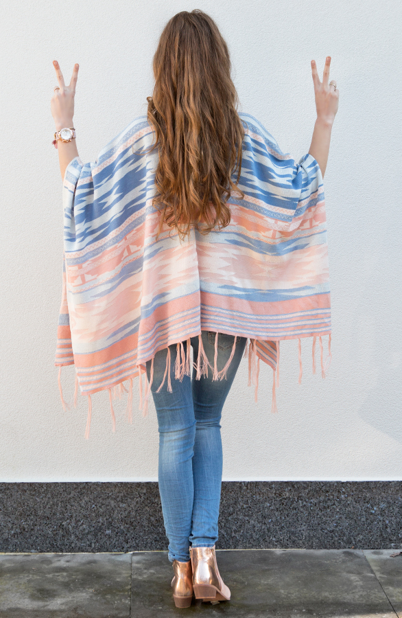 Indian Fringe Poncho – shoparchief, foto 2