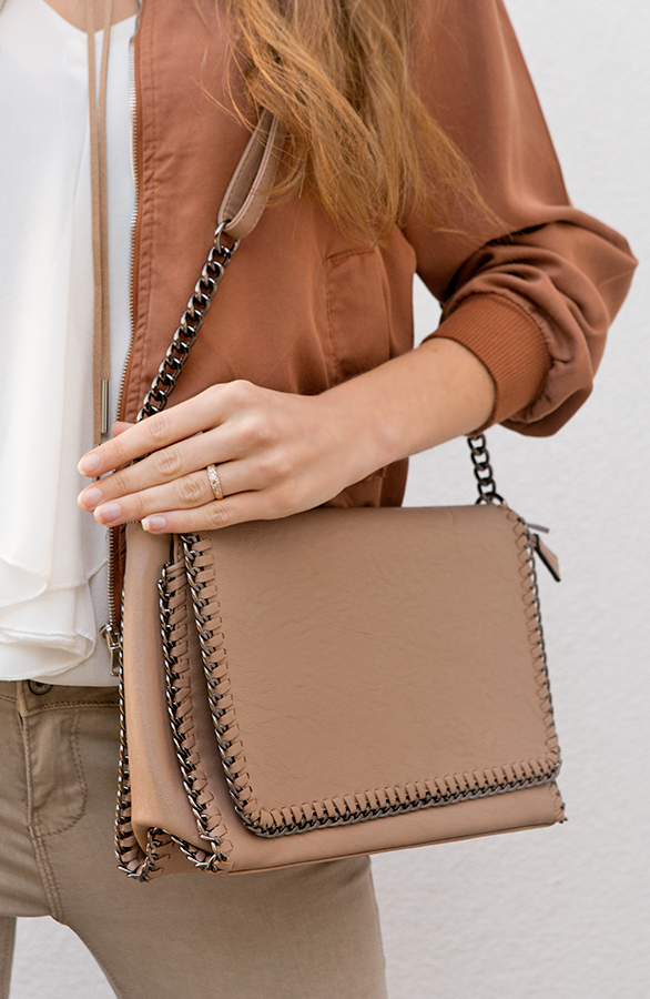 Chain Clutch Taupe – shoparchief, foto 2
