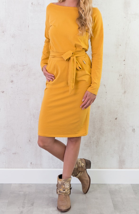 Femme Fatale Jurk Lang Okergeel – shoparchief, foto 5