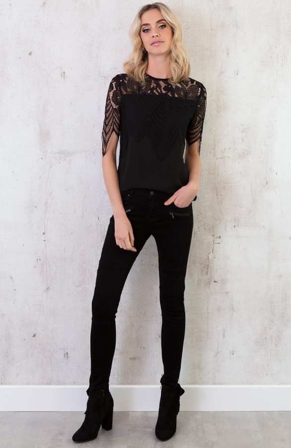 Kanten Zigzag Top Zwart – shoparchief, foto 3