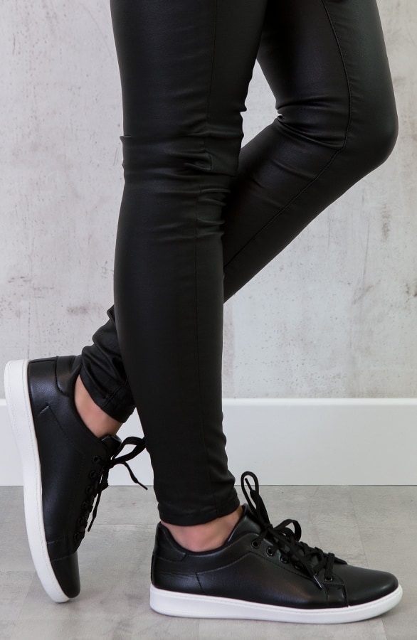 Sneakers Zwart – shoparchief, foto 2