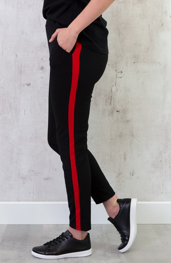 Broek Met Bies Rood – shoparchief, foto 2