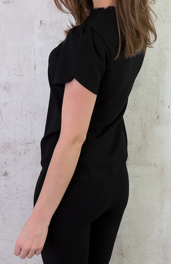 Top Met Kant Zwart – shoparchief, foto 6