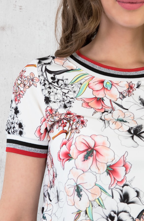 Bloemen Top Met Bies Wit – shoparchief, foto 4