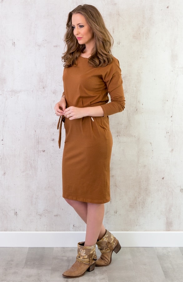 Femme Fatale Jurk Lang Cognac – shoparchief, foto 4