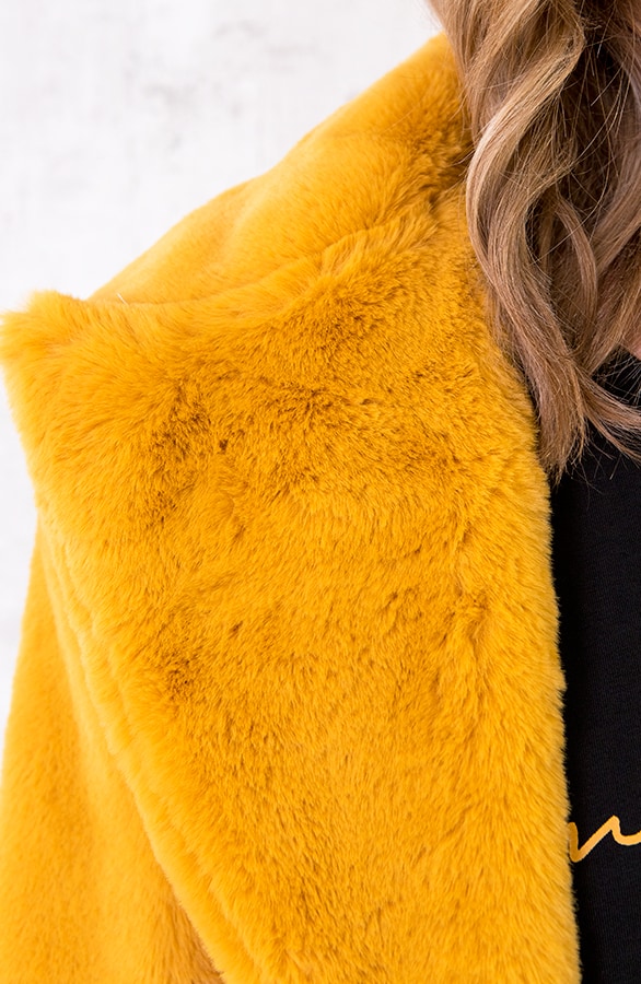 Fake Fur Jas Okergeel – shoparchief, foto 5