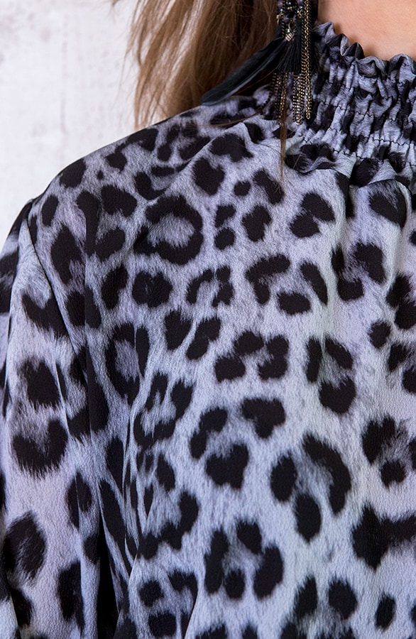 Panter Oversized Blouse Grijs – shoparchief, foto 6